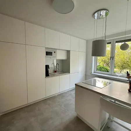 Zolifornia Varsóvia