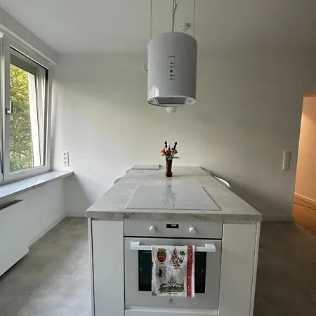 Apartment Zolifornia